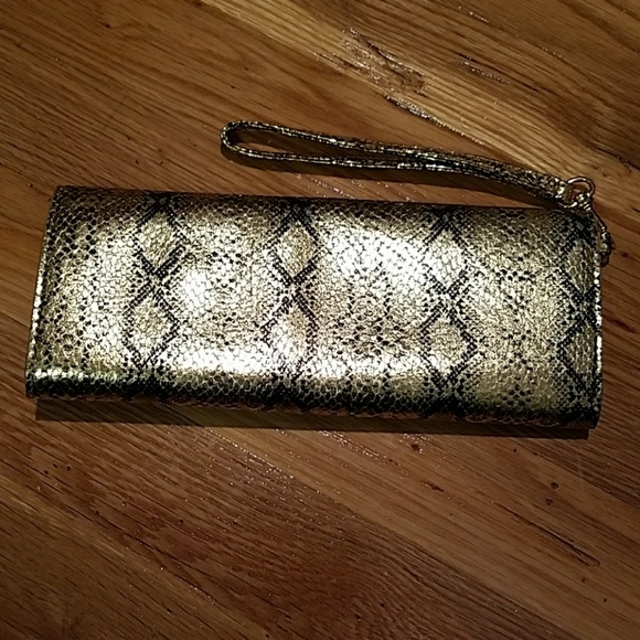 Marc Jacobs gold animal print wristlet - Picture 2 of 8